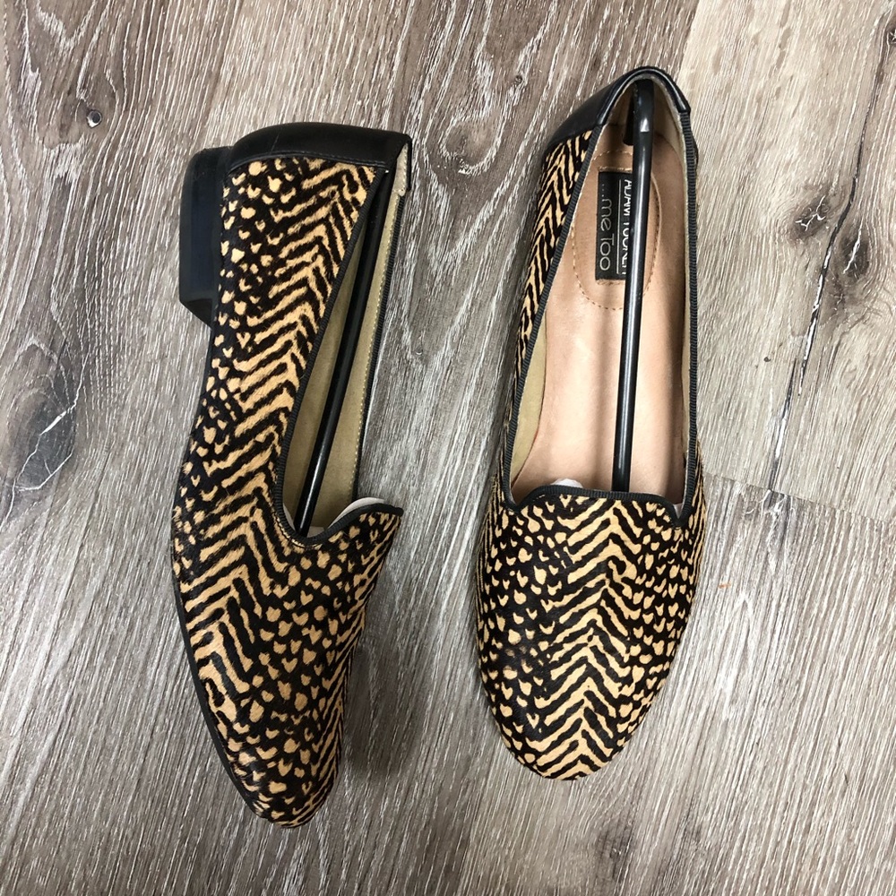 Adam Tucker Me Too Yale Loafer in Animal Print 7.5